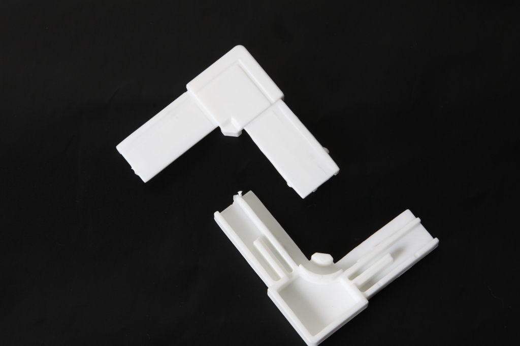 Уголок соединительный М/С, белый, шнур диаметр 6мм